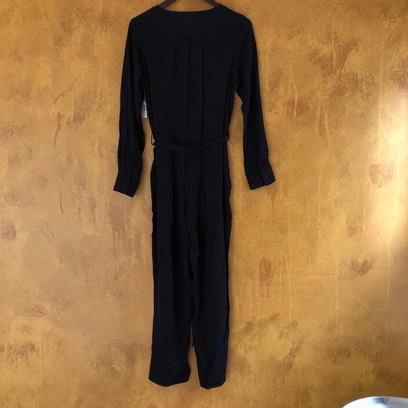 Old Navy Linen Jumpsuit Size Small NWT - Picture 2 of 5